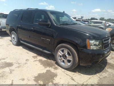 CHEVROLET SUBURBAN 1500 2013