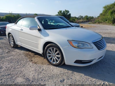 CHRYSLER 200 2012