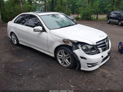 MERCEDES-BENZ C-CLASS 2014