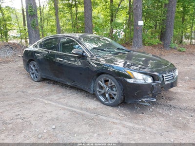 NISSAN MAXIMA 2013
