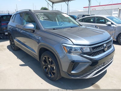 VOLKSWAGEN TAOS 2024
