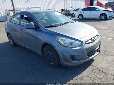 HYUNDAI ACCENT 2013