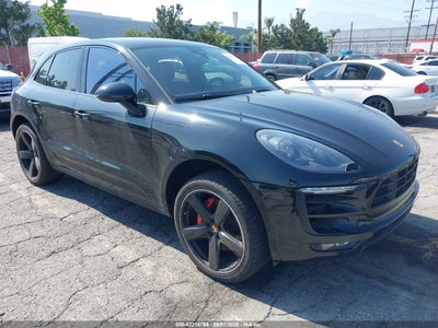 PORSCHE MACAN 2018
