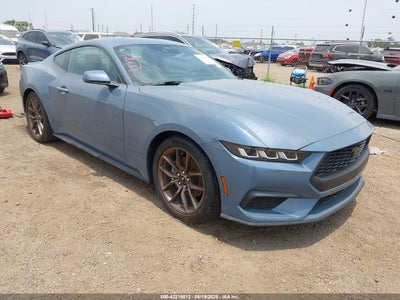 FORD MUSTANG 2024