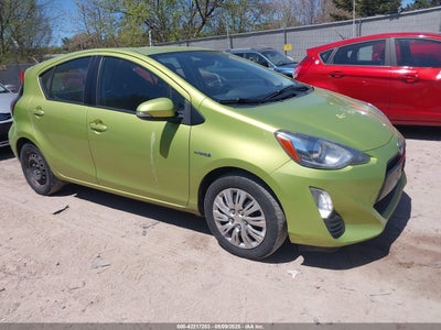 TOYOTA PRIUS C 2016