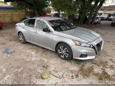 NISSAN ALTIMA 2020
