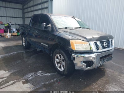 NISSAN TITAN 2010