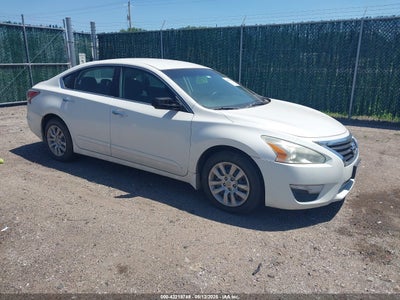 NISSAN ALTIMA 2015