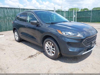 FORD ESCAPE 2022