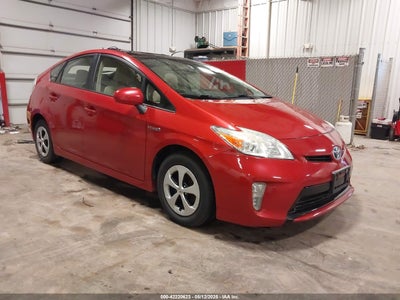 TOYOTA PRIUS 2014