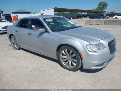 CHRYSLER 300 2020