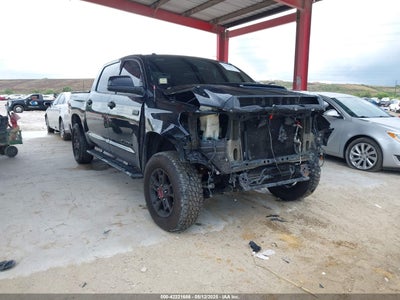 TOYOTA TUNDRA 2019