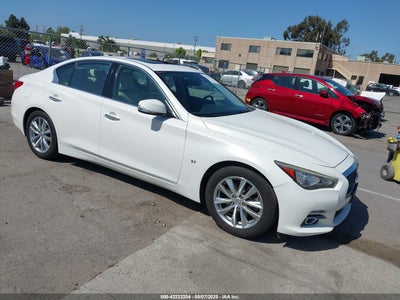 INFINITI Q50 2015