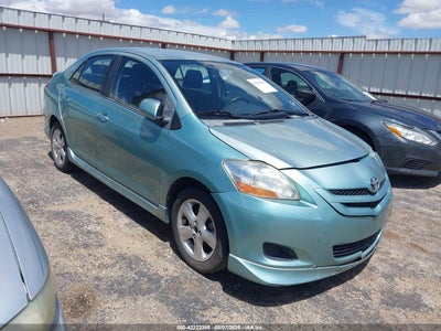 TOYOTA YARIS 2008