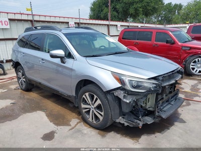 SUBARU OUTBACK 2018
