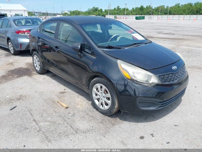 KIA RIO 2015