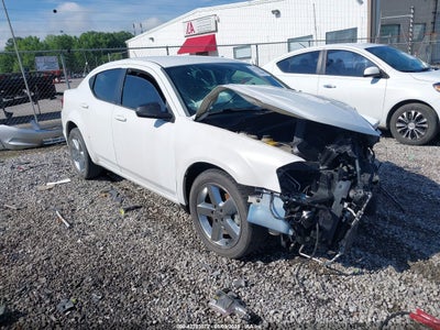 DODGE AVENGER 2012