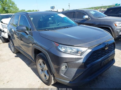 TOYOTA RAV4 2021