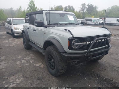 FORD BRONCO 2022