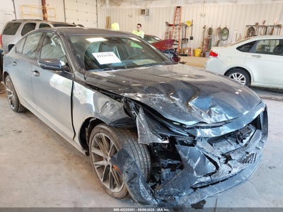 CADILLAC CT5-V 2025