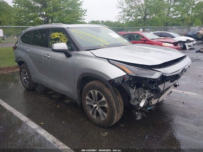 TOYOTA HIGHLANDER 2022