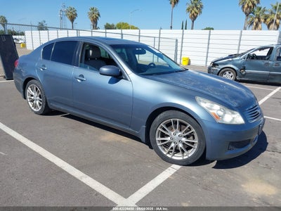 INFINITI G35 2008