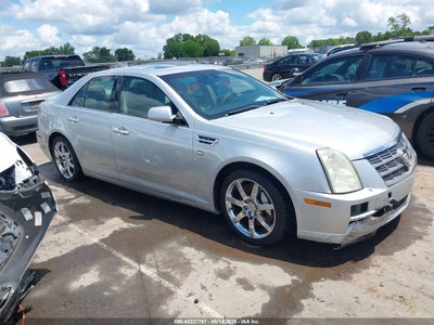 CADILLAC STS 2010
