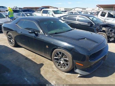 DODGE CHALLENGER 2016