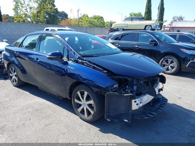 TOYOTA MIRAI 2017