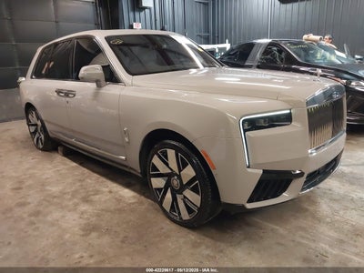 ROLLS-ROYCE CULLINAN 2025