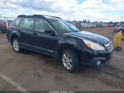 SUBARU OUTBACK 2014