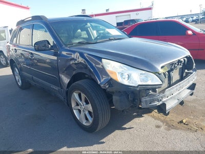 SUBARU OUTBACK 2014