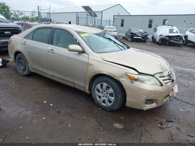 TOYOTA CAMRY 2010