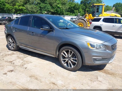 VOLVO S60 CROSS COUNTRY 2016