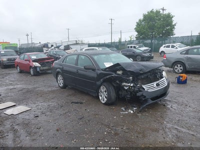 TOYOTA AVALON 2010