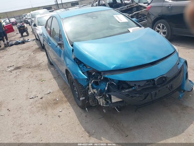 TOYOTA PRIUS PRIME 2019