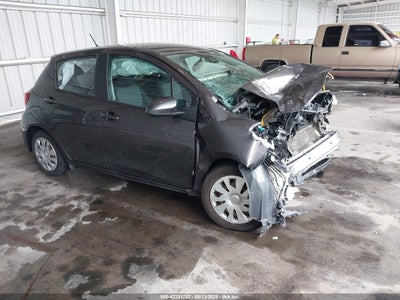 TOYOTA YARIS 2017