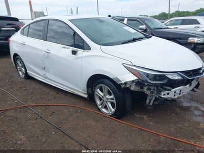 CHEVROLET CRUZE 2017