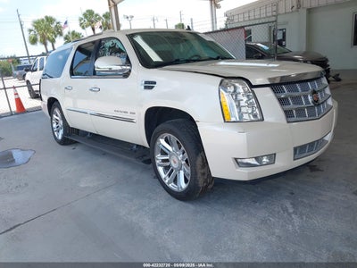 CADILLAC ESCALADE ESV 2014