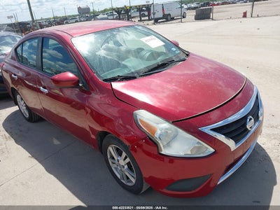 NISSAN VERSA 2016