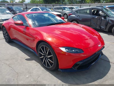 ASTON MARTIN VANTAGE 2020