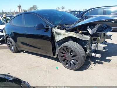 TESLA MODEL Y 2024