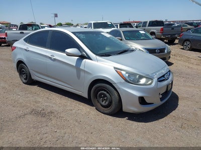 HYUNDAI ACCENT 2012