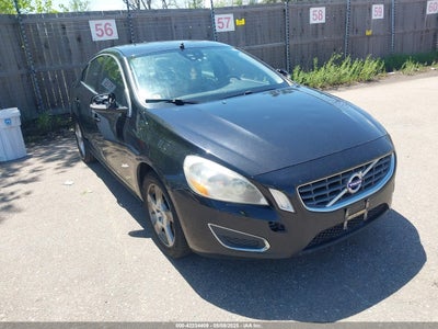 VOLVO S60 2012