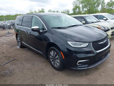 CHRYSLER PACIFICA HYBRID 2022