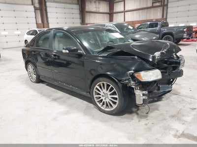 VOLVO S40 2010