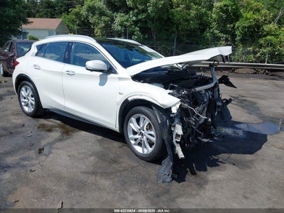 INFINITI QX30 2019