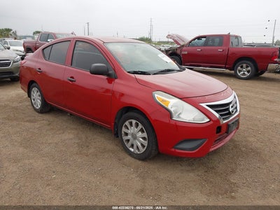 NISSAN VERSA 2015