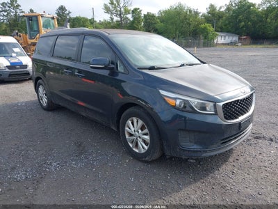 KIA SEDONA 2016