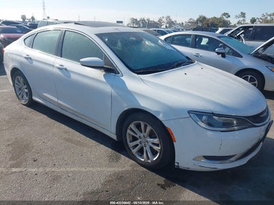 CHRYSLER 200 2015